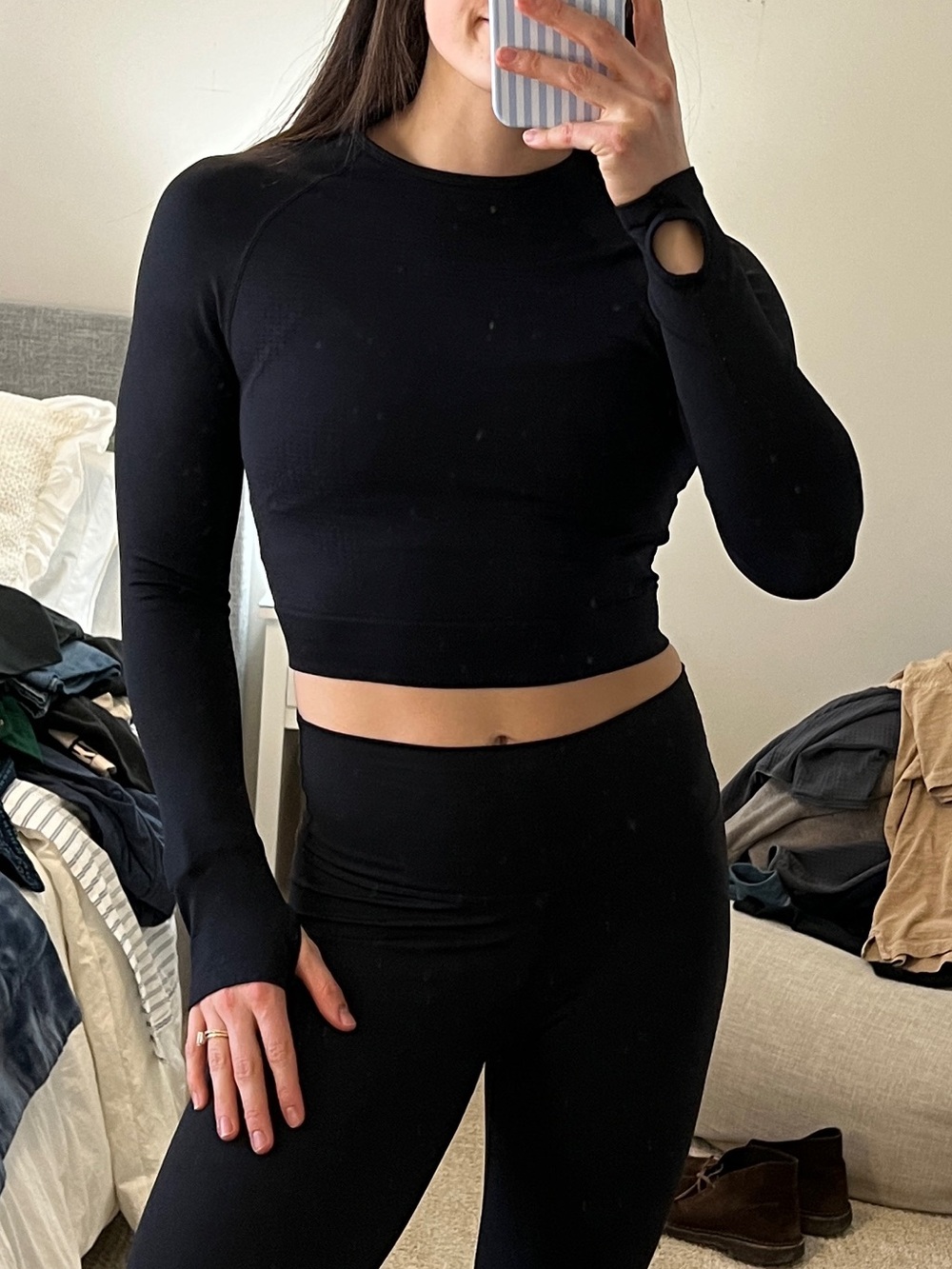 Black Workout Cropped Long Sleeve